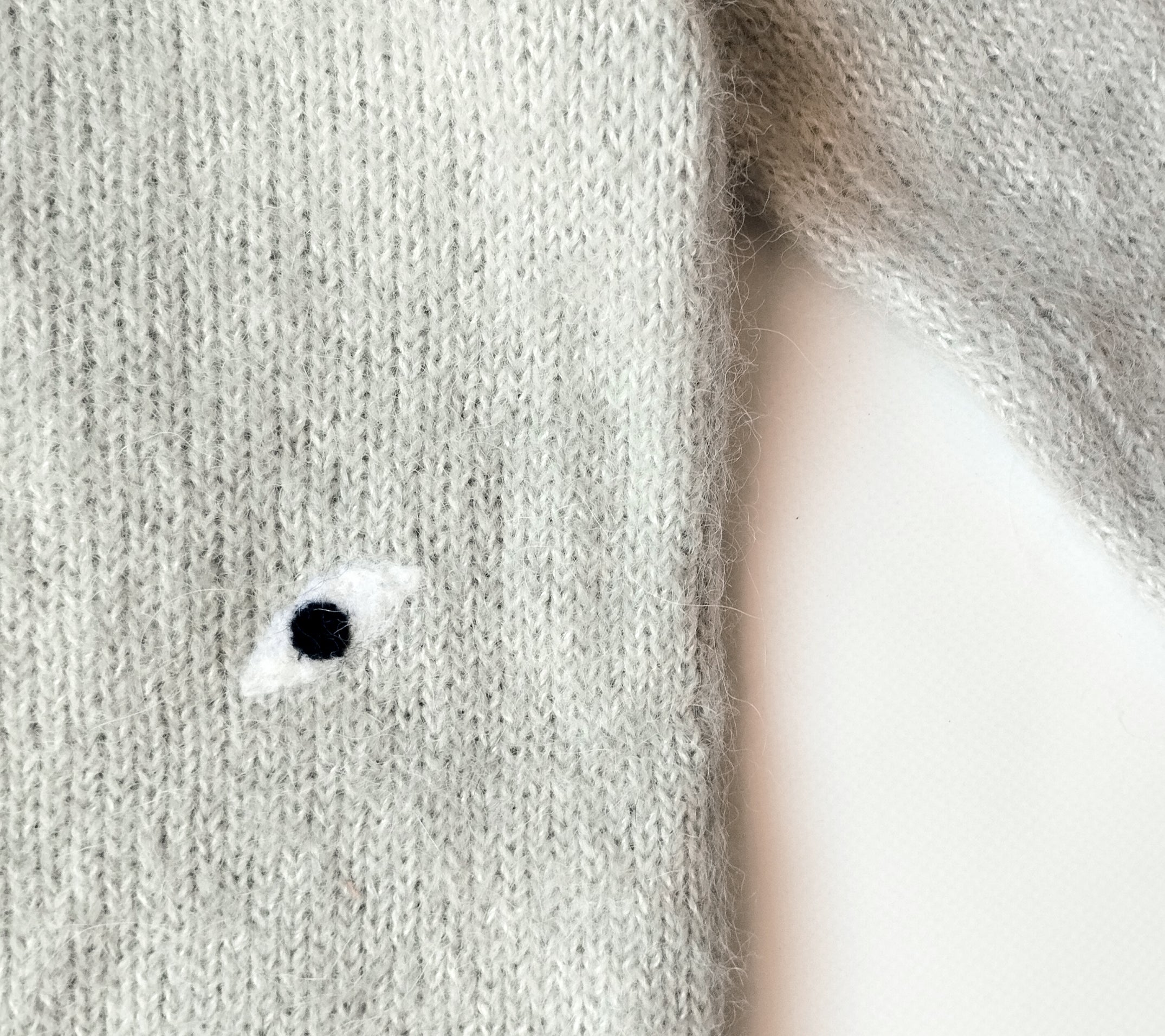 Cárdigan ojos. 50€