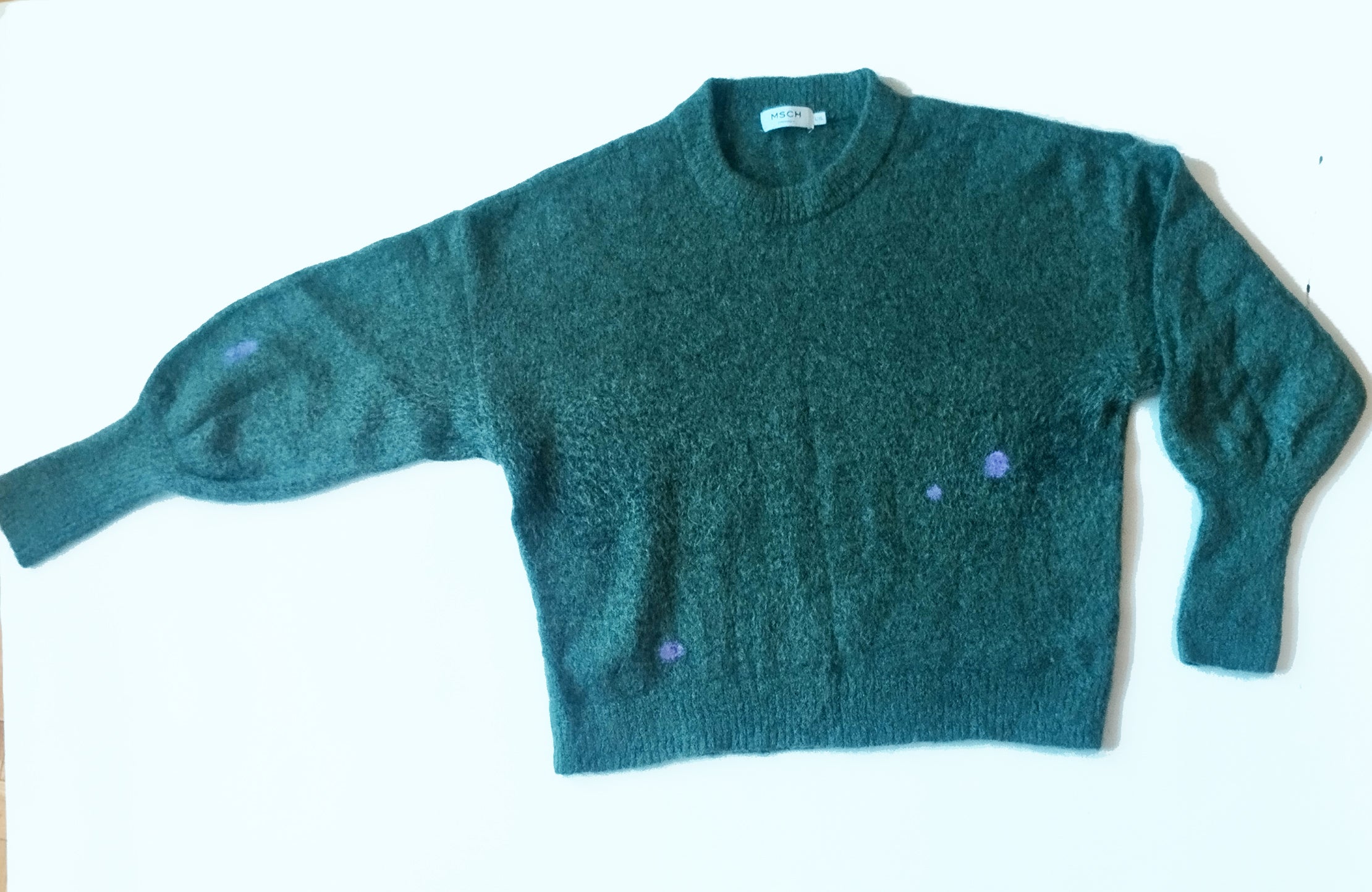 Suéter mangas globo            40€