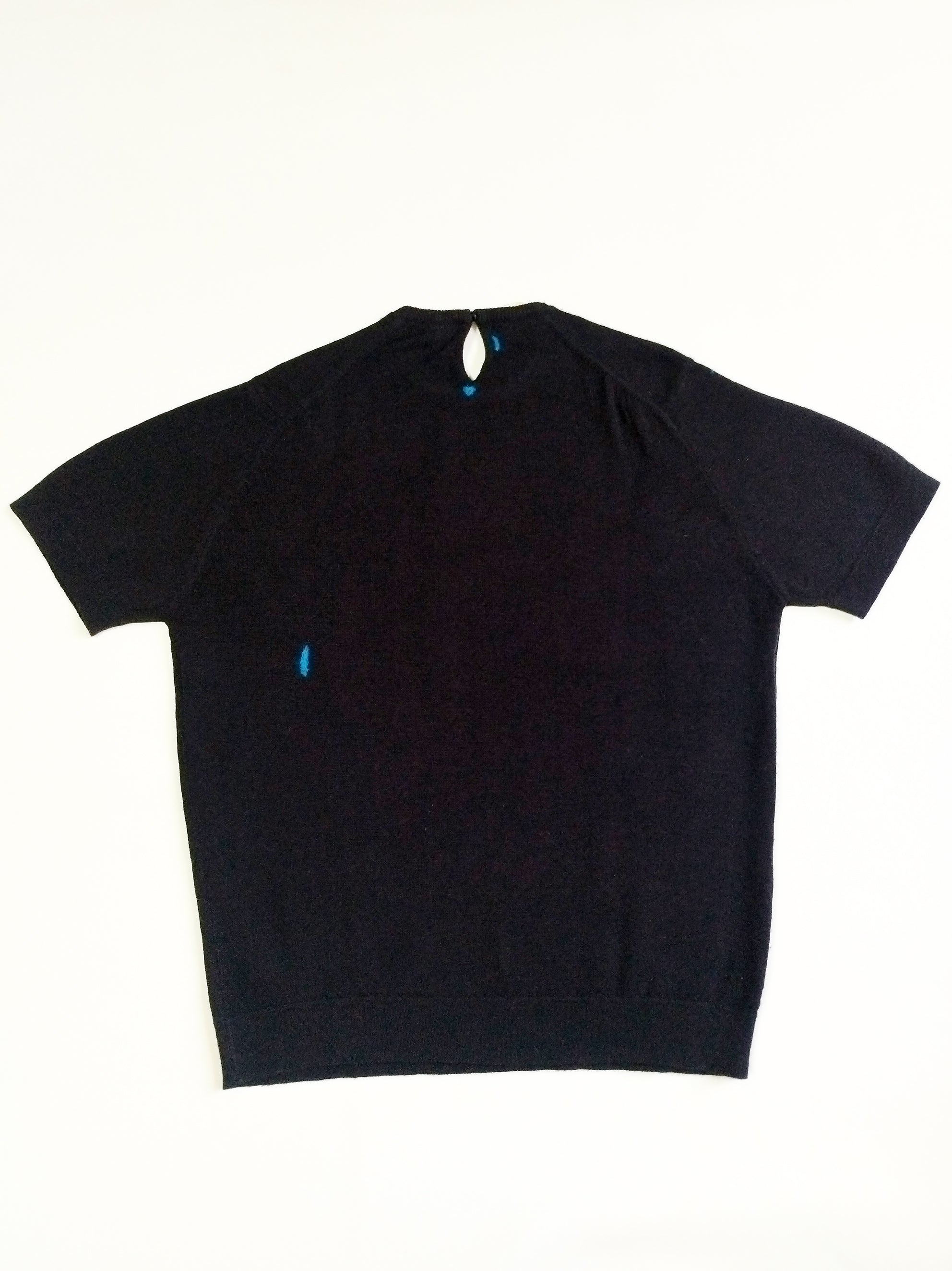 Suéter manga corta. 35€